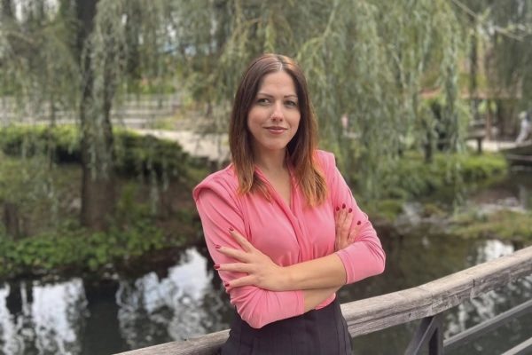 Suada Halilović: “Vrijeme je da politika u BiH prestane biti borba za pozicije, a postane borba za ljude”
