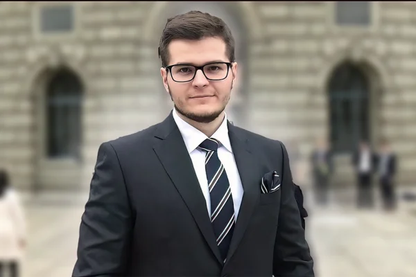 Još jedan genije iz BiH: Dženan odbranio doktorat na jednom od najcjenjenijih tehničkih univerziteta u Evropi
