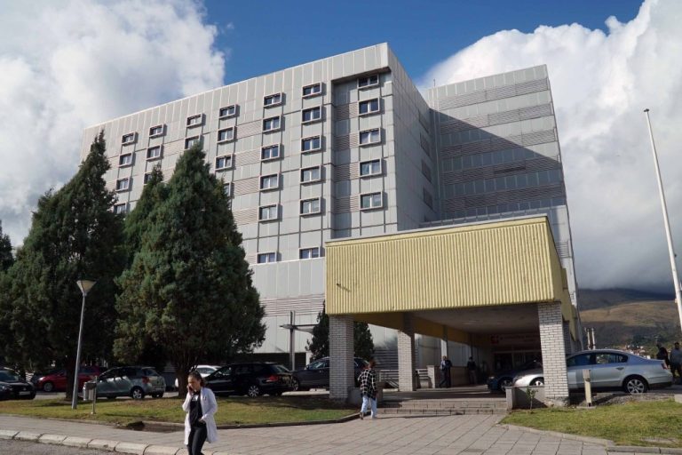 Detalji teške saobraćajne nesreće: Vozač preminuo u SKB Mostar