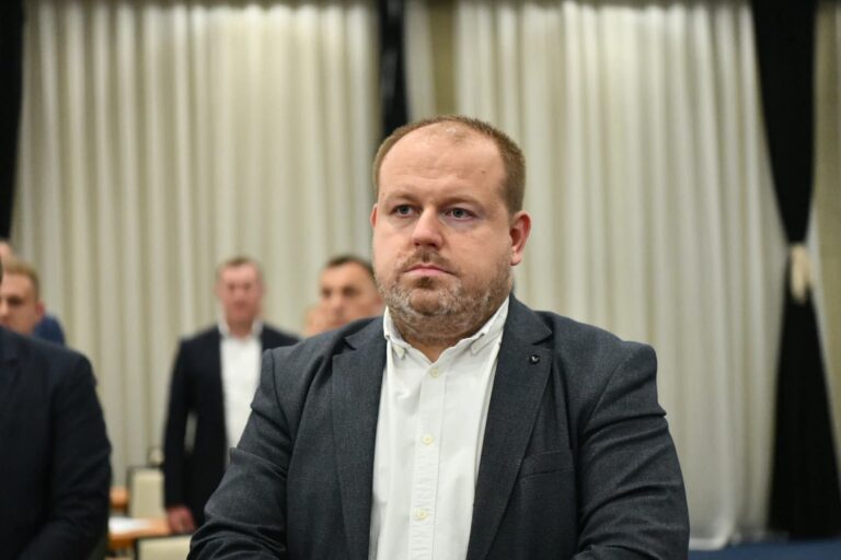 Šabanović odgovorio Kordiću: „Pokažite dokumentaciju o Kazalištu, ako već nema ništa sporno“