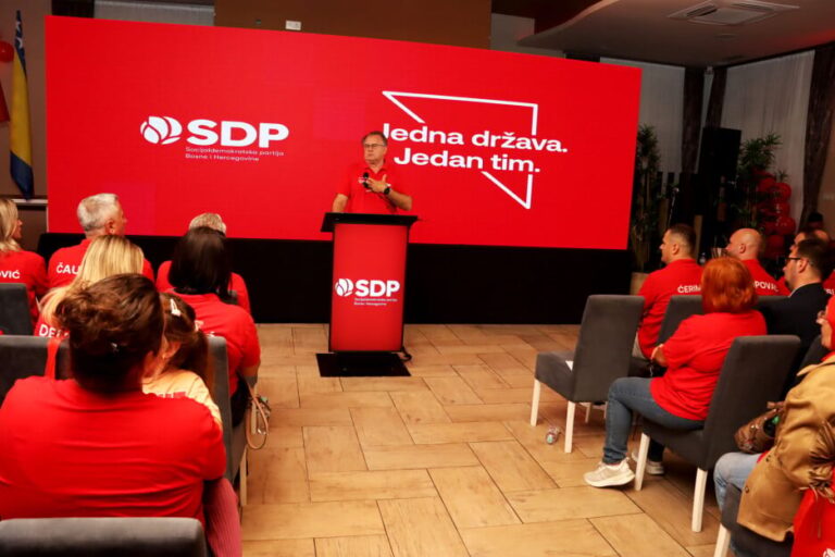 SDP BiH u petak organizuje predizborni skup u Konjicu, nakon skupa planirano zajedničko gledanje utakmice Poljska – BiH