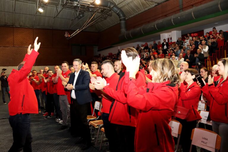 Iz Konjica: SDP BiH gradi ekonomiju koja nagrađuje rad i snažnu Bosnu i Hercegovinu!