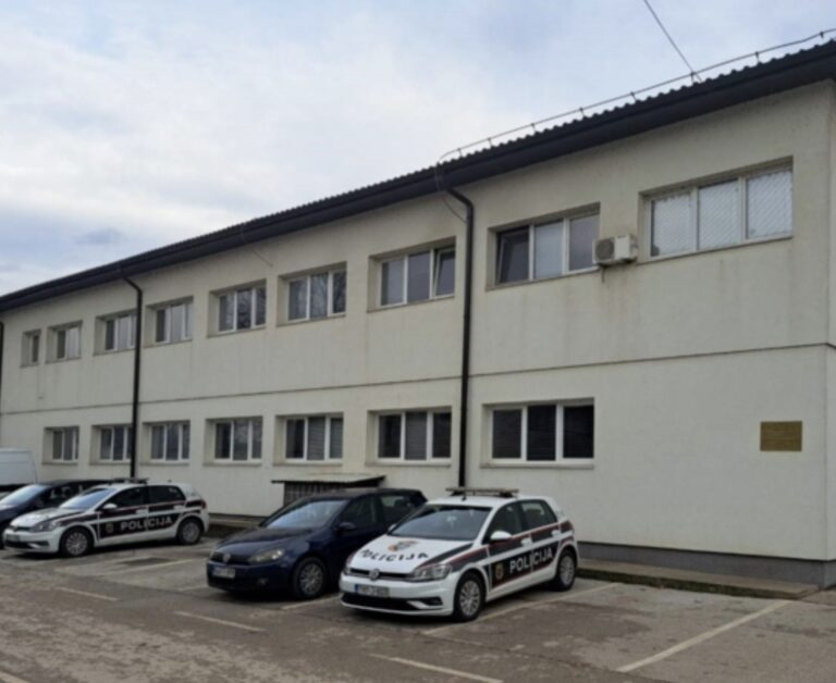 Policajac osumnjičen za vezu s mafijom pucao sebi u glavu tokom akcije SIPA-e